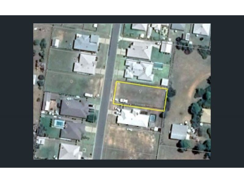 7 Parker place, Chinchilla QLD 4413