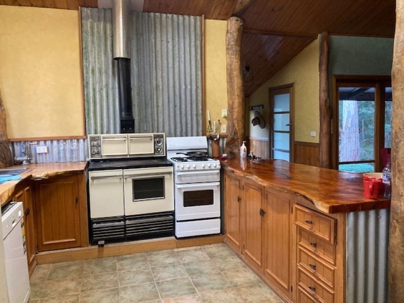 1369 Harrys Creek Rd, Marraweeney VIC 3669