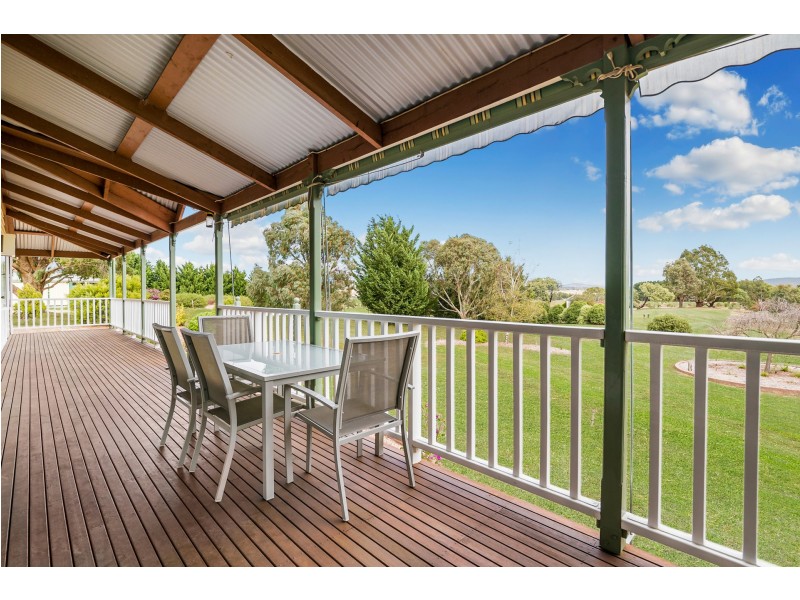 28 Heddle Road, Lancefield VIC 3435