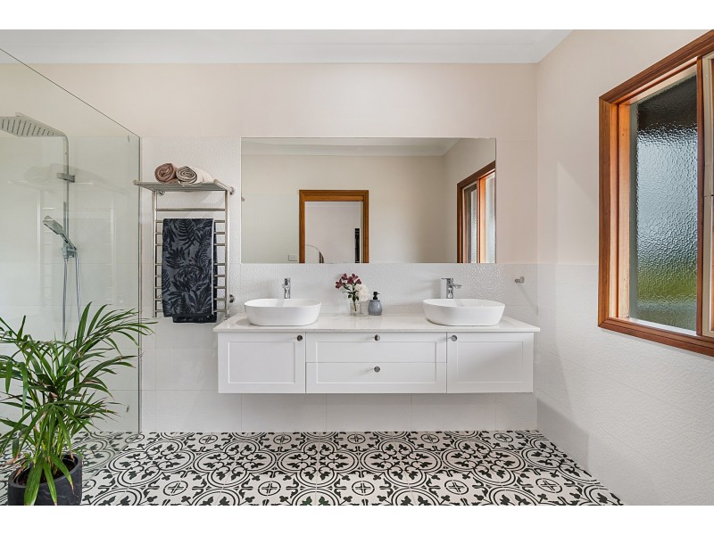 28 Heddle Road, Lancefield VIC 3435