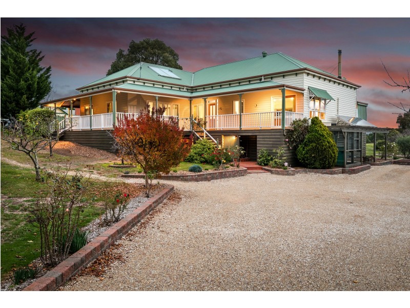 28 Heddle Road, Lancefield VIC 3435