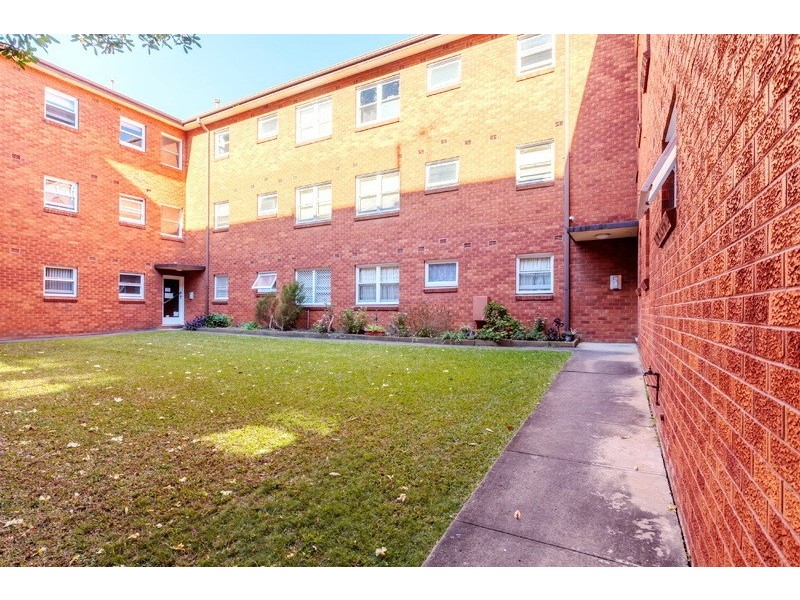 4/6-10 West Street, Hurstville NSW 2220