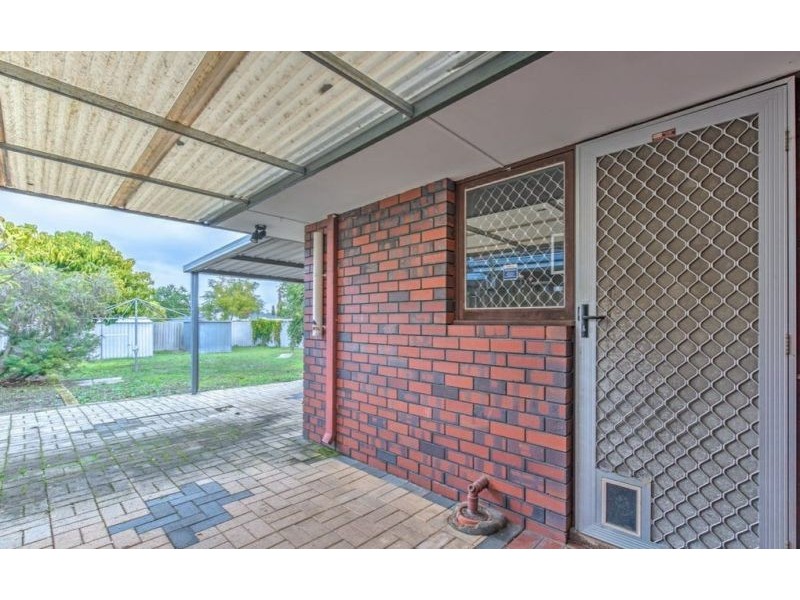 150b Fremantle Rd, Gosnells WA 6110