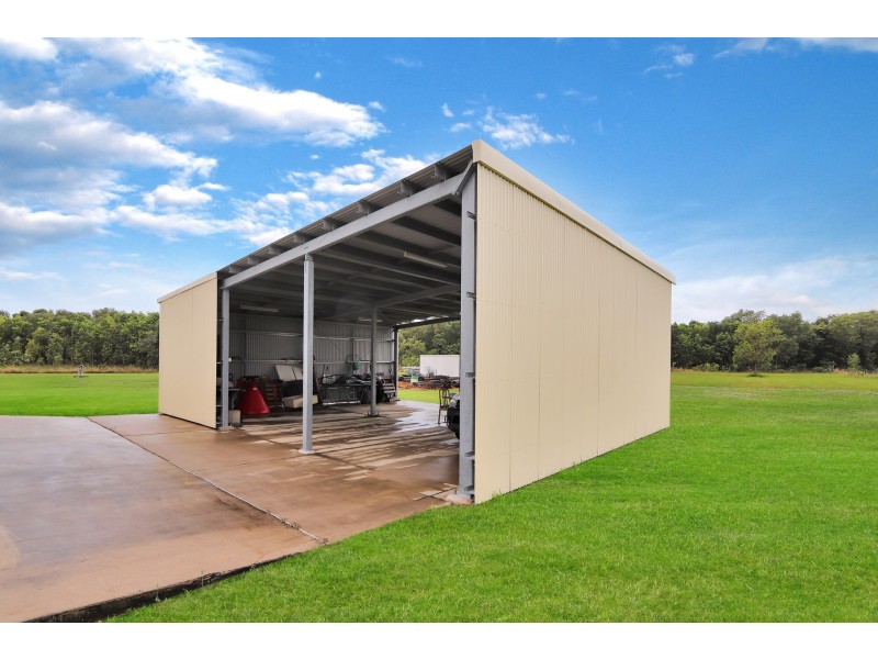 1 Hull Heads Road, Hull Heads QLD 4854