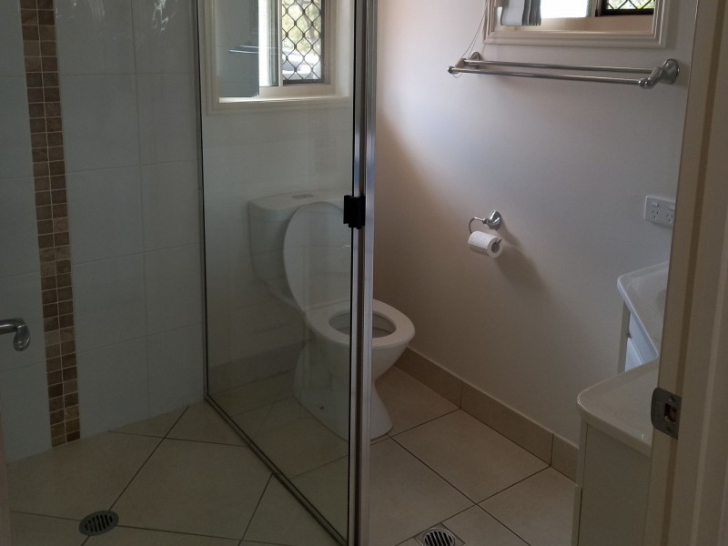 8 Green Avenue, Branyan QLD 4670