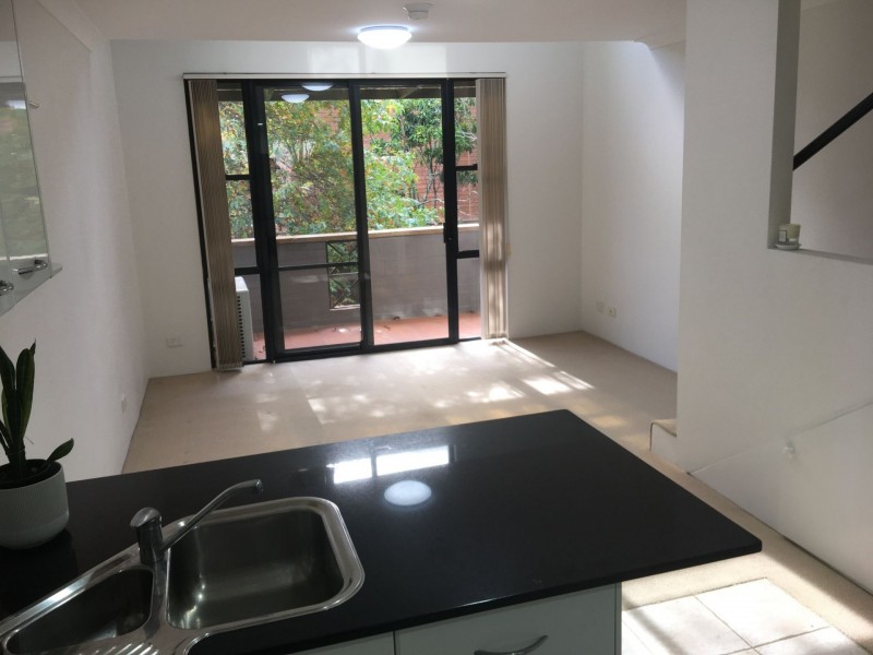 42/5-17 Pacific Highway, Roseville NSW 2069