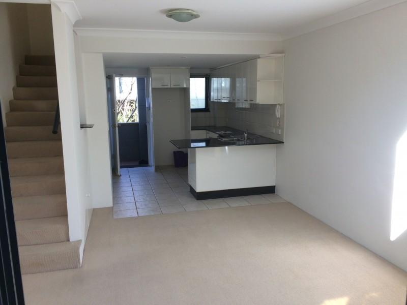 42/5-17 Pacific Highway, Roseville NSW 2069