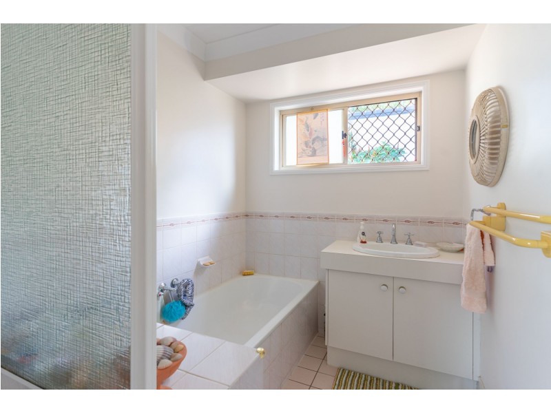 43 Schmidt Street, Victoria Point QLD 4165