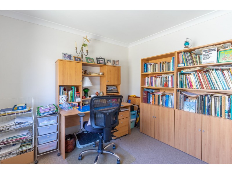 43 Schmidt Street, Victoria Point QLD 4165