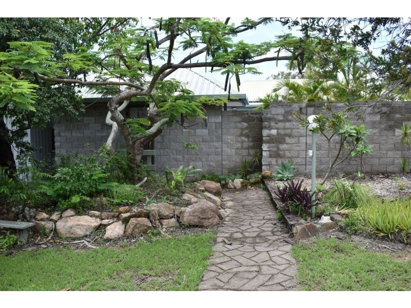 2 Morrill Street, Bowen QLD 4805