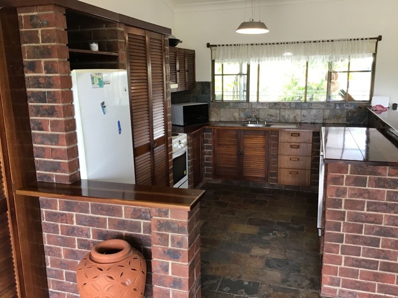 2 Morrill Street, Bowen QLD 4805