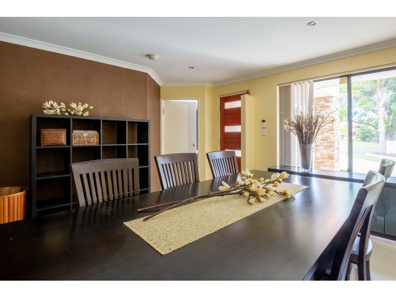 5 Woodspring Trail, Canning Vale WA 6155