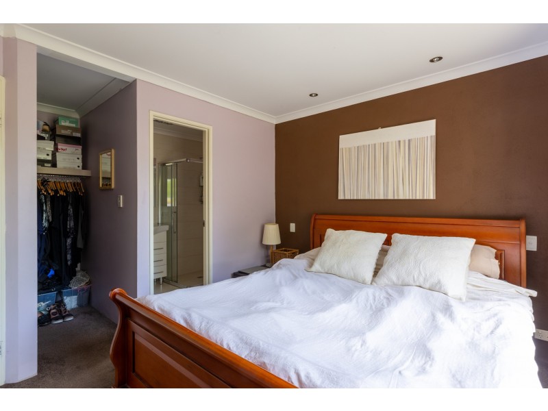 5 Woodspring Trail, Canning Vale WA 6155