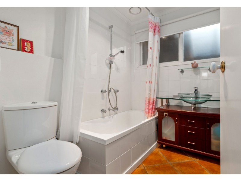 28 Worcester Road, Gisborne VIC 3437