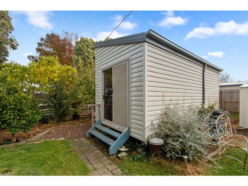 28 Worcester Road, Gisborne VIC 3437
