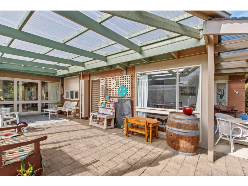 28 Worcester Road, Gisborne VIC 3437