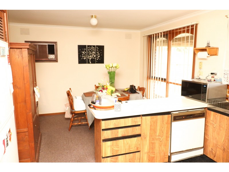 47 Saxonwood drive, Narre Warren VIC 3805