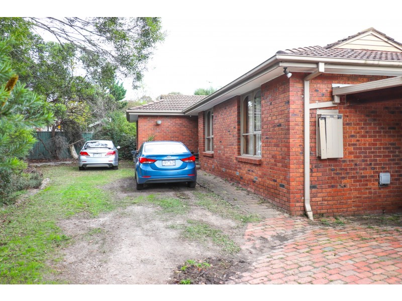 47 Saxonwood drive, Narre Warren VIC 3805