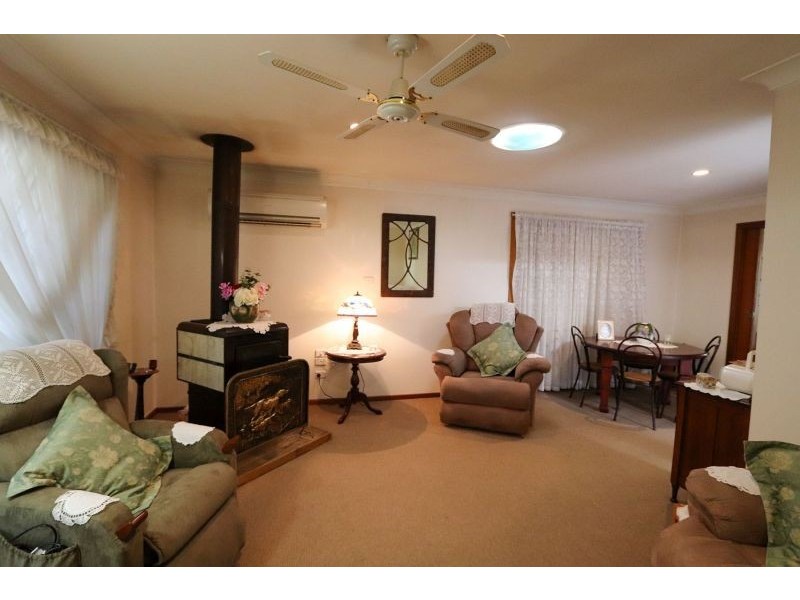 94 Albury Street, Tumbarumba NSW 2653