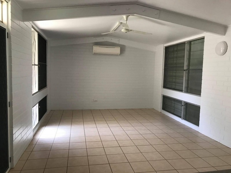 13 Carcoola Court, Rocky Point QLD 4874