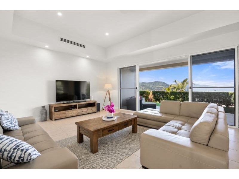 8/1 Coral Sea Avenue, Hamilton Island QLD 4803