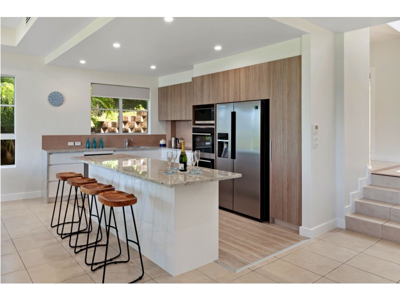 8/1 Coral Sea Avenue, Hamilton Island QLD 4803