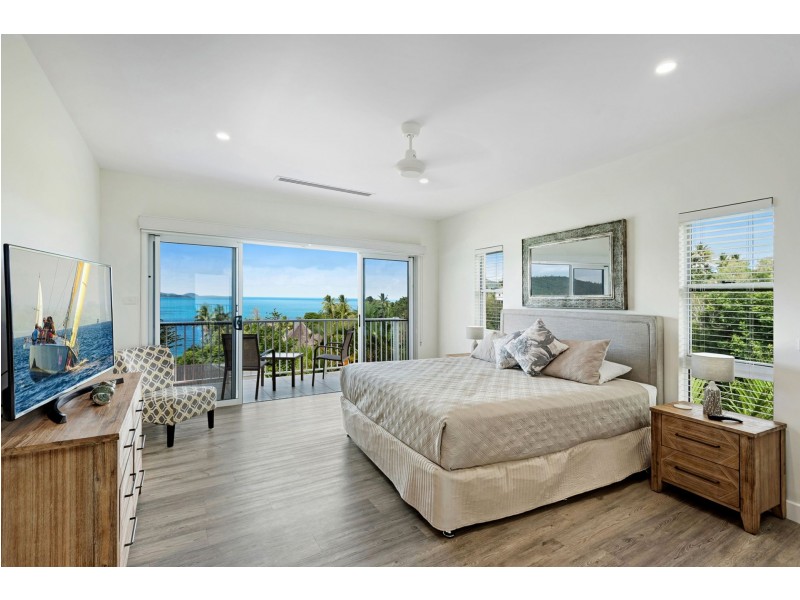 8/1 Coral Sea Avenue, Hamilton Island QLD 4803
