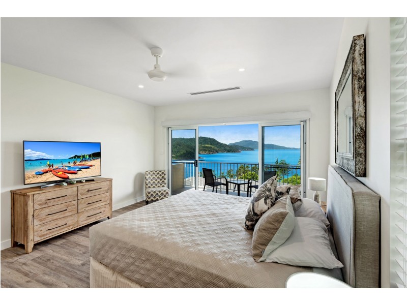 8/1 Coral Sea Avenue, Hamilton Island QLD 4803