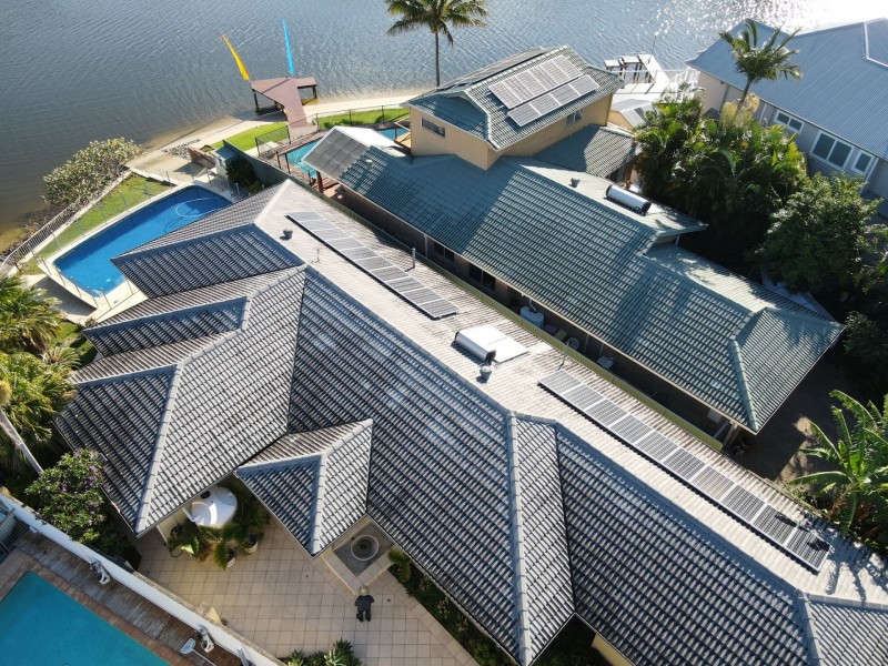 14 Welby Street, Broadbeach Waters QLD 4218