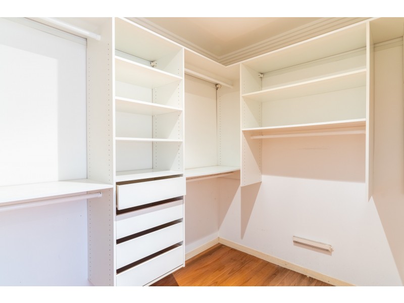 14 Welby Street, Broadbeach Waters QLD 4218