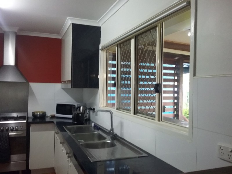 6 Serenity Drive, Tinana QLD 4650