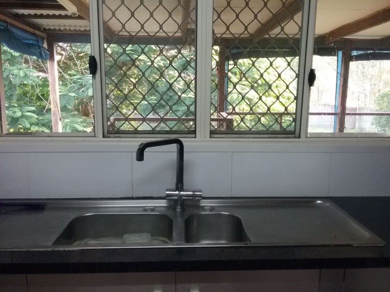 6 Serenity Drive, Tinana QLD 4650