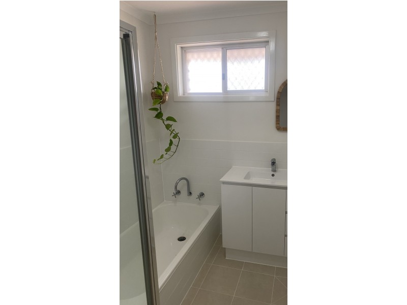 2 Pearse Place, Millars Well WA 6714