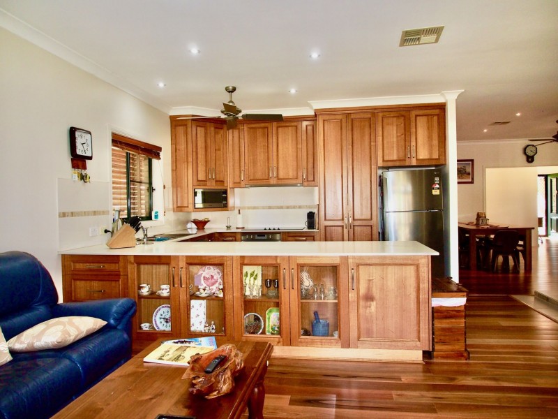5 Merewether Close, North Rothbury NSW 2335