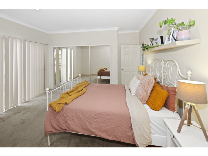 24 Benson Street, Ormeau QLD 4208