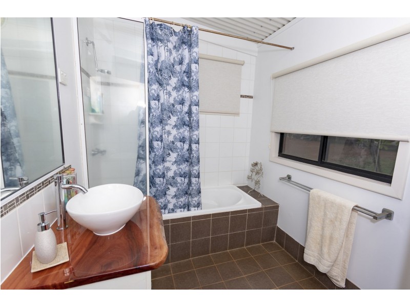 6 Savannah Way, Derby WA 6728