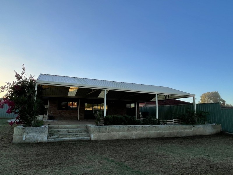 8 Cygnet Place, Forrestdale WA 6112