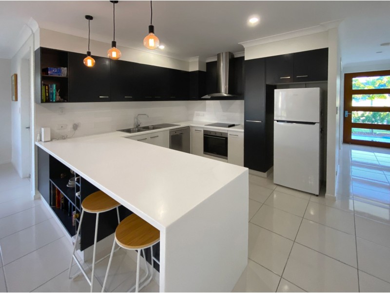 6 Euston Court, Burdell QLD 4818