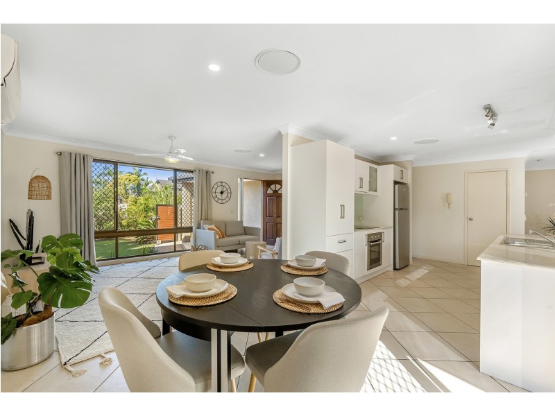 177 Rio Vista Blvd, Broadbeach Waters QLD 4218