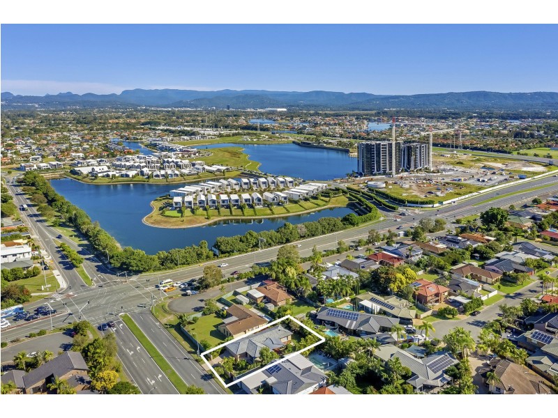 177 Rio Vista Blvd, Broadbeach Waters QLD 4218