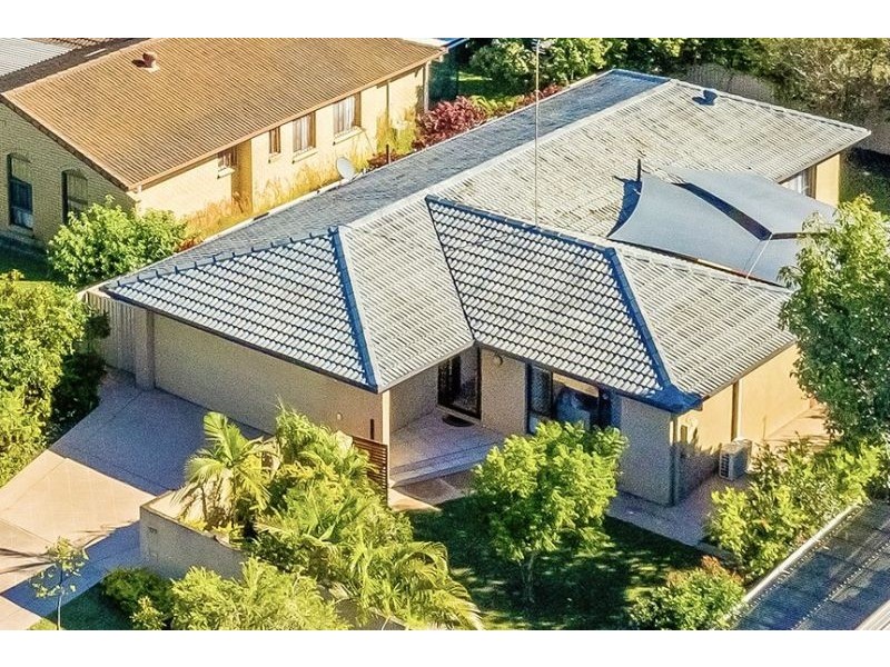 177 Rio Vista Blvd, Broadbeach Waters QLD 4218