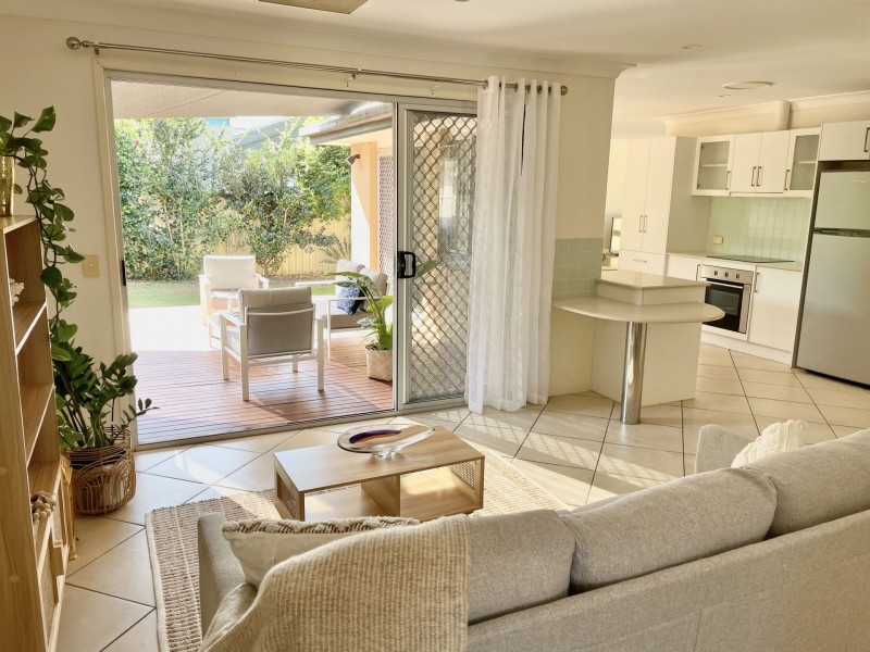 177 Rio Vista Blvd, Broadbeach Waters QLD 4218