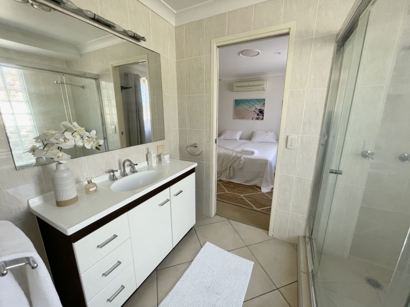 177 Rio Vista Blvd, Broadbeach Waters QLD 4218
