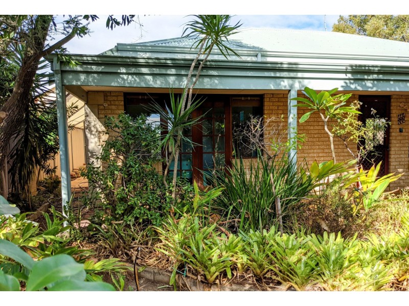 113 Tribute Street East, Riverton WA 6148
