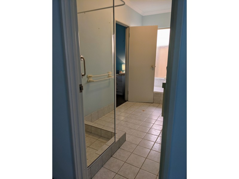 113 Tribute Street East, Riverton WA 6148