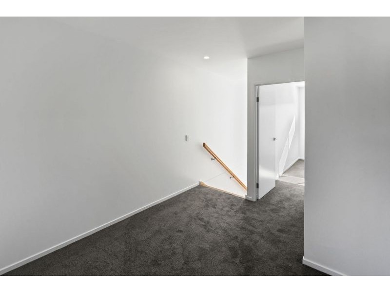 30/1A Regatta Boulevard, Wurtulla QLD 4575