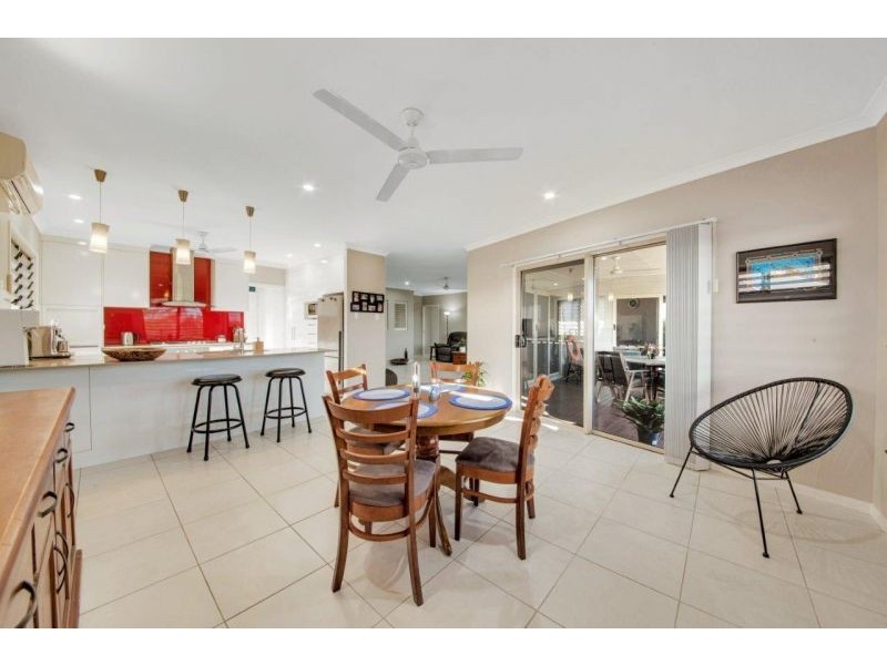 16 Wyara Close, Clinton QLD 4680