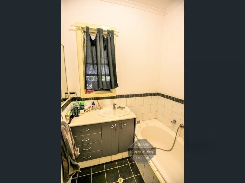 34 roberts st, South Hedland WA 6722