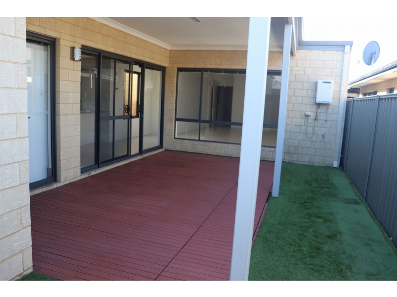 15 Lafayette Avenue, Harrisdale WA 6112