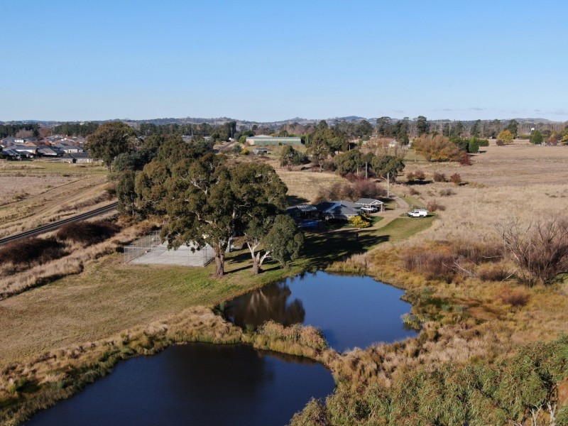 130 Canobolas Road, Orange NSW 2800